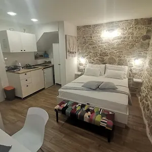 Bepo Collection , Split Kroatien